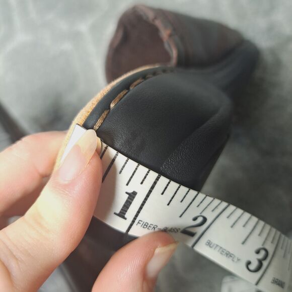 Clarks Collection Brown Leather Mules WOMENS SIZE 7.5M slip on comfort shoes - Picture 11 of 13